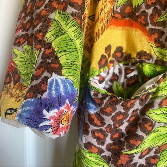 Women’s Vintage Safari Linen Blend Blazer - Picture 5 of 9